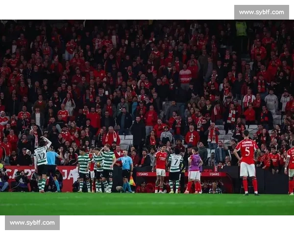 布伦特福德总监放话:姆贝乌莫留队并非意外,曼联需破 6300 万镑僵局